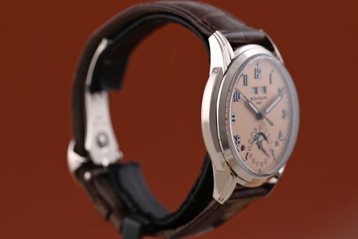 Patek Philippe Grand Complications Perpetual Calendar 5320G-011 - Full Set - Salmon - Like NEW