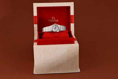 Omega Constellation Lady Manhattan 28mm - Perlmutt Dial - Watch Only