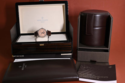Patek Philippe Grand Complications Perpetual Calendar 5320G-011 - Full Set - Salmon - Like NEW