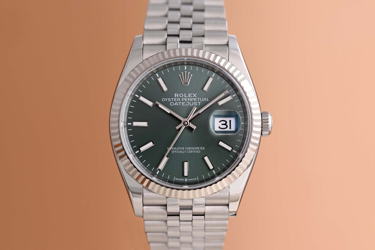 Rolex Oyster Perpetual Datejust 126234 - Green Dial - Full Set