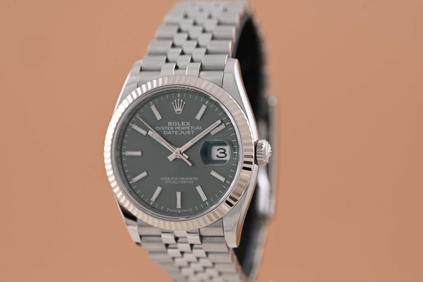 Rolex Oyster Perpetual Datejust 126234 - Green Dial - Full Set