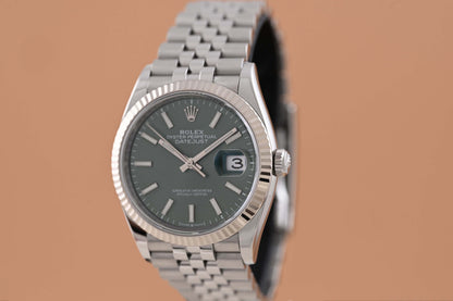 Rolex Oyster Perpetual Datejust 126234 - Green Dial - Full Set