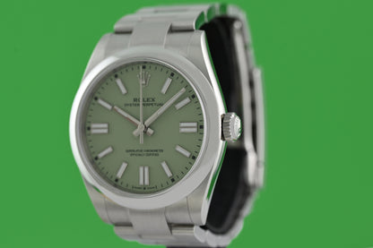 Rolex Oyster Perpetual 41mm 134300 - Pistachio - Full Set