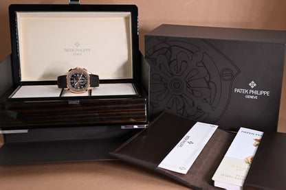 Patek Philippe Aquanaut Chronograph - 5968R-001 - Full Set - Like NEW 2024