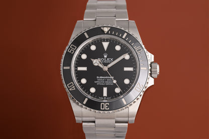 Rolex Submariner No Date 124060 - Full Set