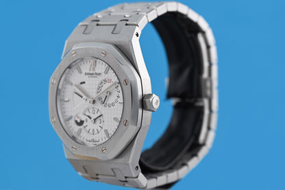 Audemars Piguet Audemars Piguet Royal Oak Dual Time - Full Set