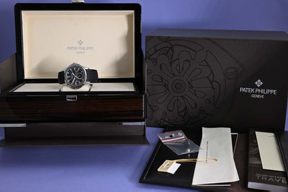 Patek Philippe Aquanaut Travel Time 5164A-001 - Full Set