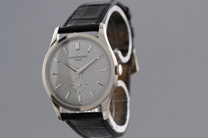 Patek Philippe Calatrava 5196G - Weißgold - Full Set - 2020