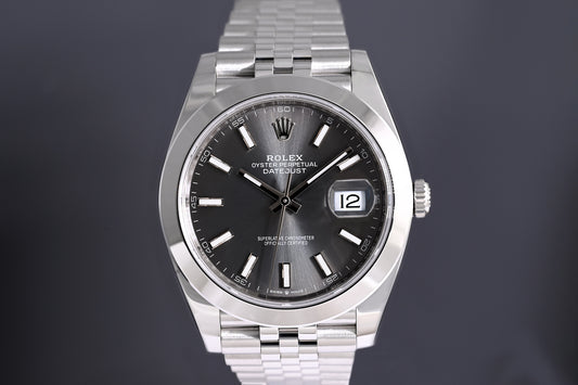 Rolex Datejust 41 - 126300 - Rhodium Dial - Full Set