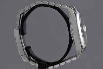 Rolex Datejust 41 - 126300 - Rhodium Dial - Full Set