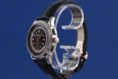 Patek Philippe World Time 5930G-001 - Blue Dial - Full Set