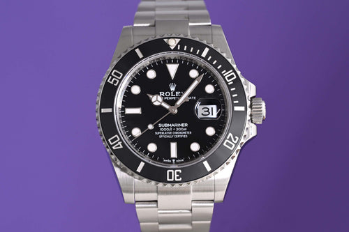 Rolex Submariner Date 126610LN - Full Set