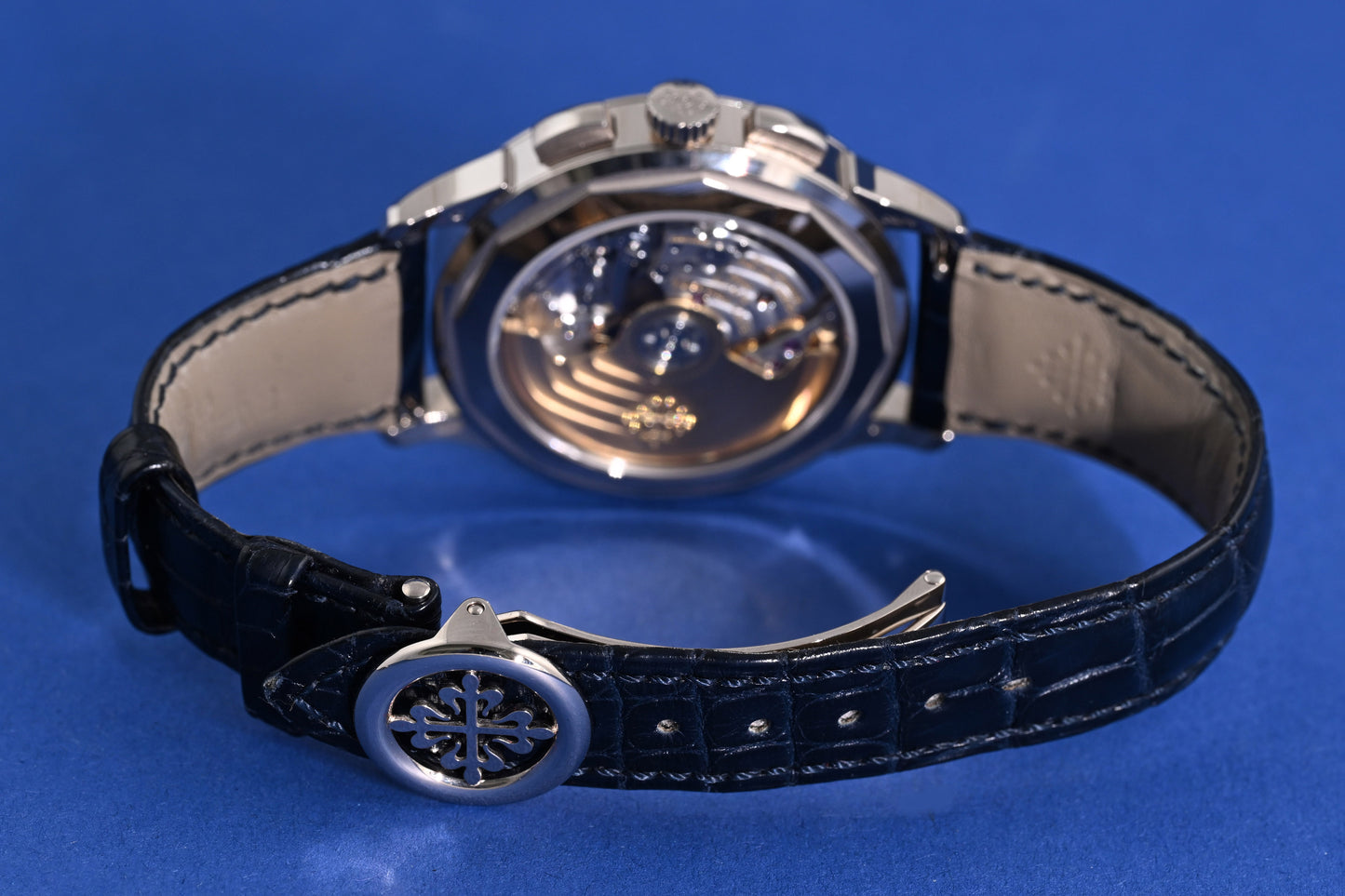 Patek Philippe World Time 5930G-001 - Blue Dial - Full Set
