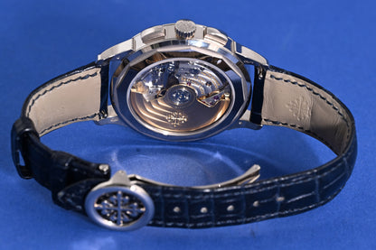 Patek Philippe World Time 5930G-001 - Blue Dial - Full Set
