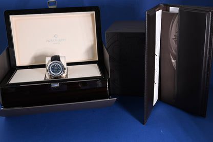 Patek Philippe World Time 5930G-001 - Blue Dial - Full Set