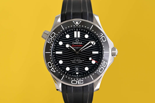Omega Seamaster Diver 300M - Black Dial - Full Set