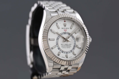 Rolex Sky-Dweller 326934 - Full Set - White Dial