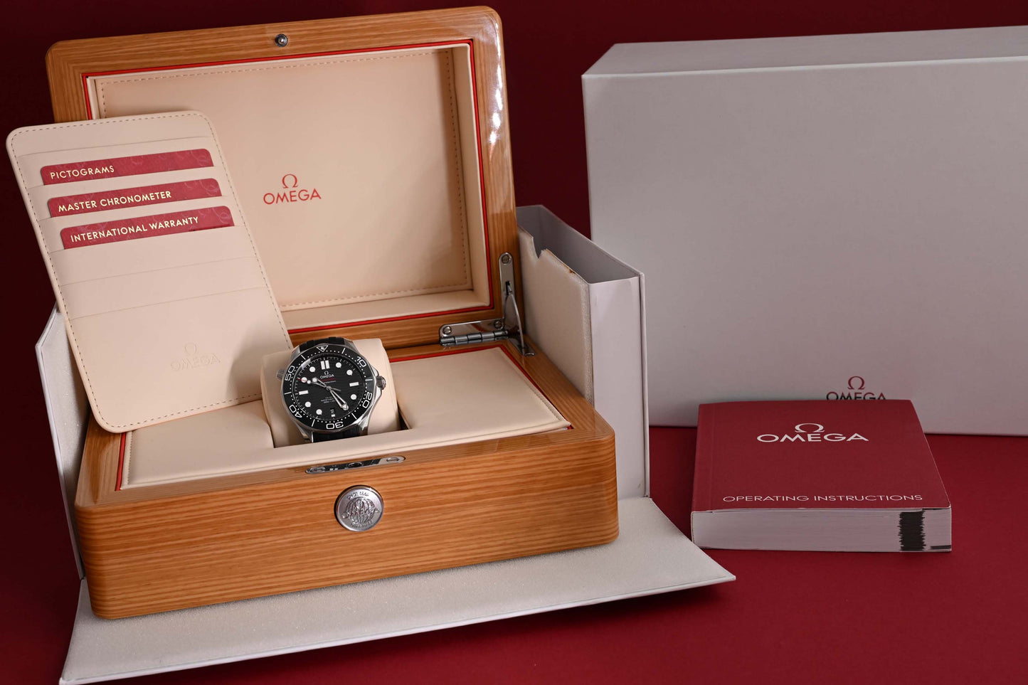 Omega Seamaster Diver 300M - Full Set