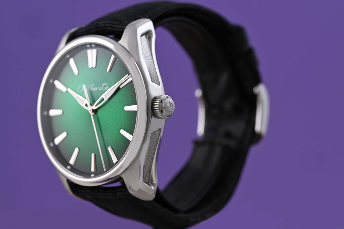 H.Moser & Cie. Pioneer Centre Seconds - Green Dial - Full Set