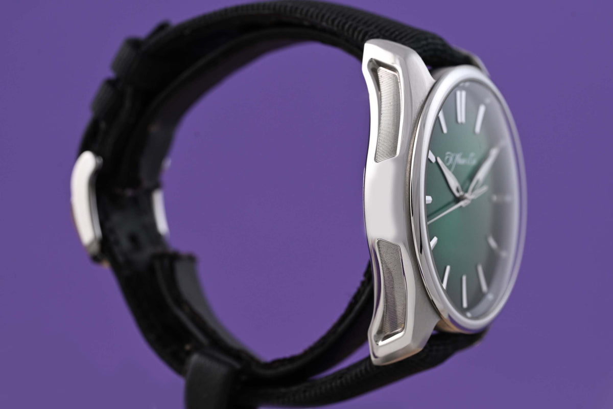H.Moser & Cie. Pioneer Centre Seconds - Green Dial - Full Set