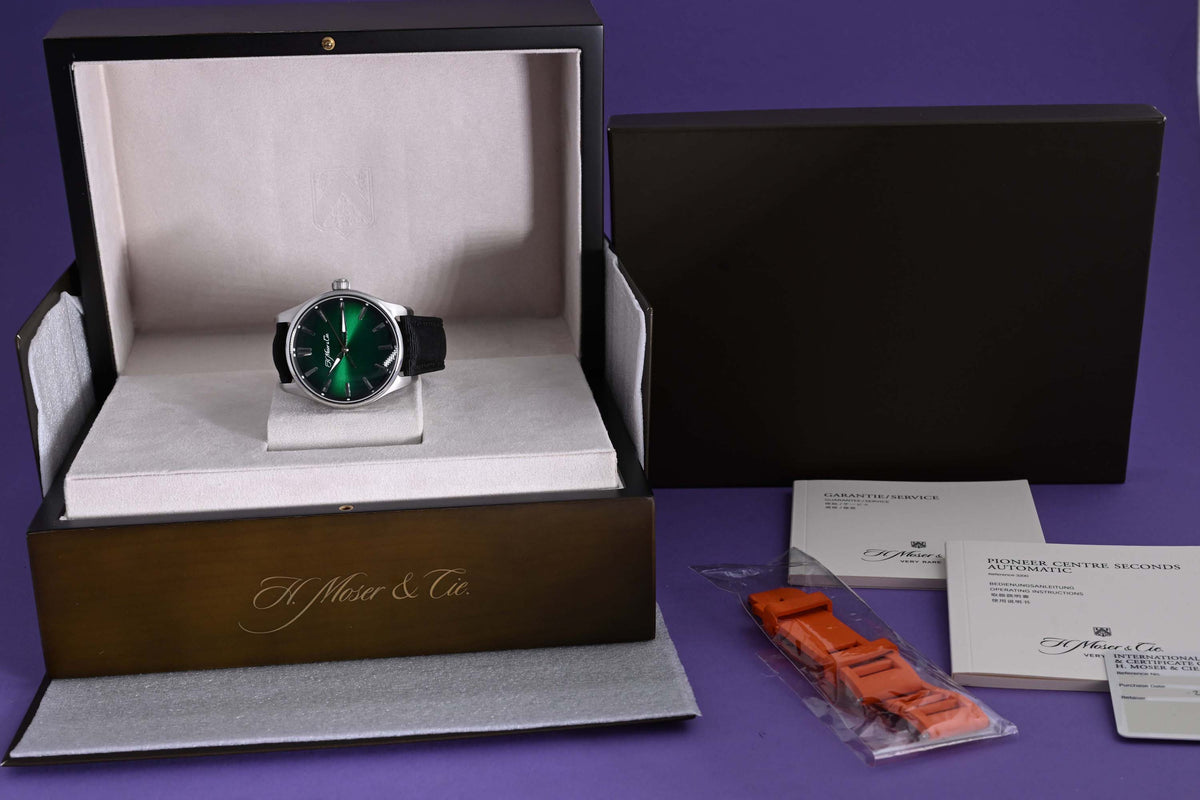 H.Moser & Cie. Pioneer Centre Seconds - Green Dial - Full Set