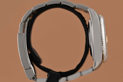 ROLEX Oyster Perpetual Date 115234 - Full Set - LC100