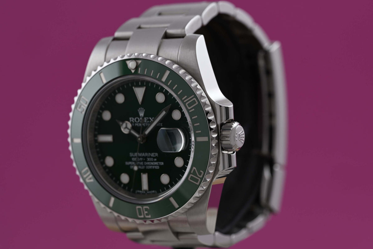 Rolex Submariner 116610LV - Full Set - Hulk