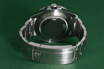 Rolex Sea Dweller 126600 - Full Set - 2025