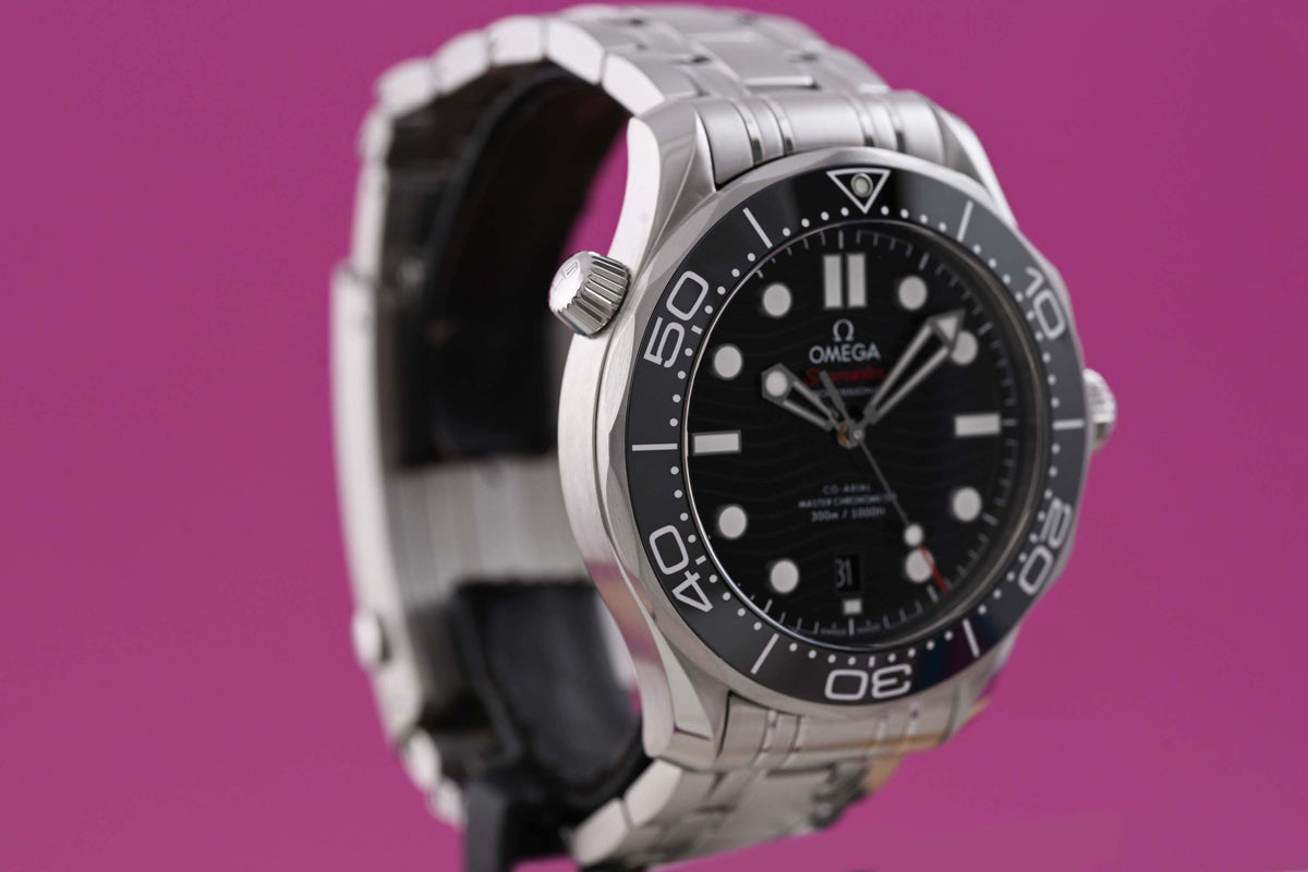 Omega Seamaster Diver 300M - Full Set - Like NEW 2025