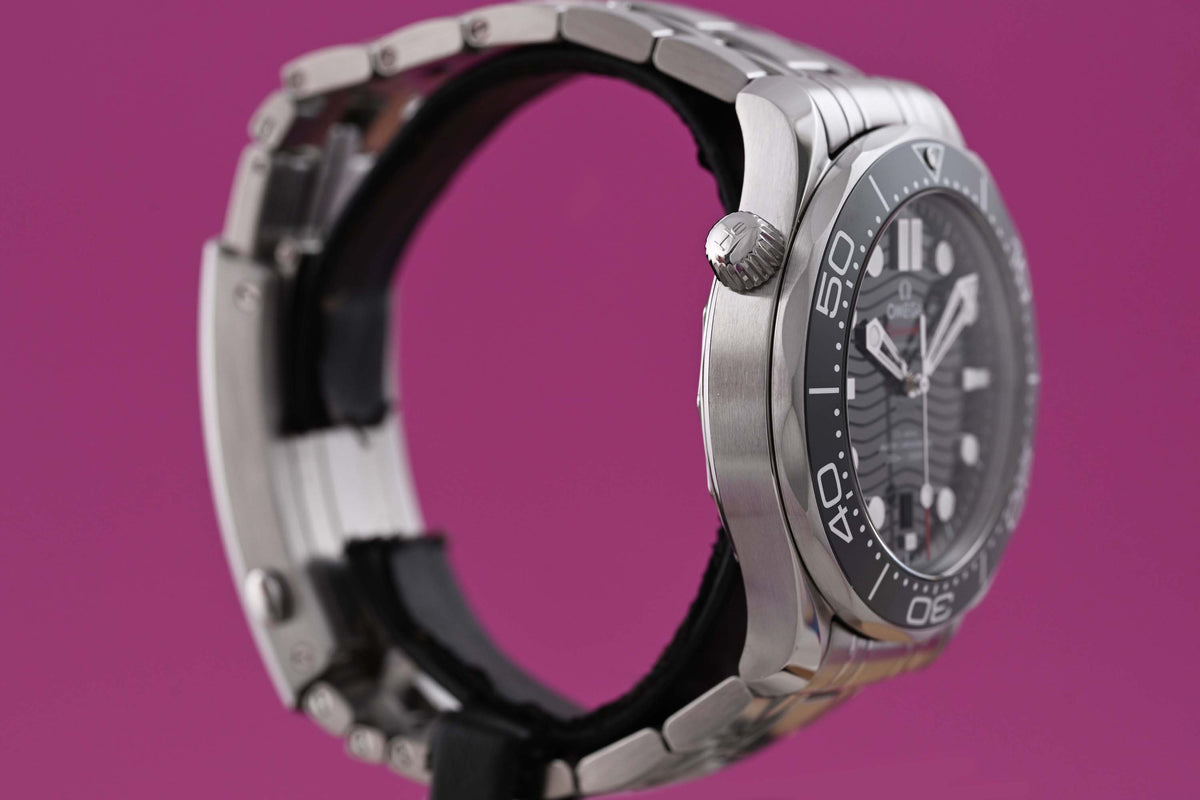 Omega Seamaster Diver 300M - Full Set - Like NEW 2025