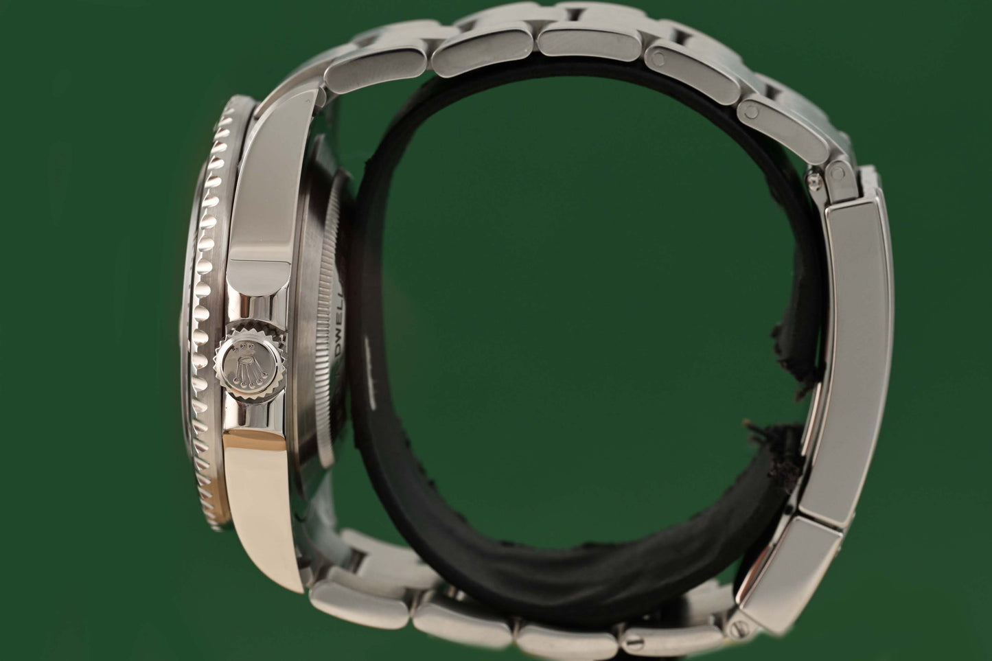 Rolex Sea Dweller 126600 - Full Set - 2025