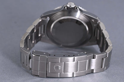 Rolex Submariner 14060M - Full Set - LC100 - Baujahr 2010