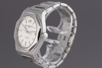 Girard Perregaux Laureato - Full Set