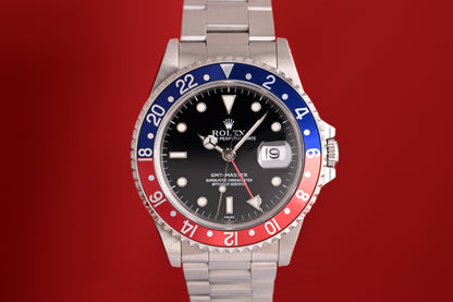Rolex GMT Master 16700 Pepsi - Full Set - Swiss Only - LC100 -N.O.S