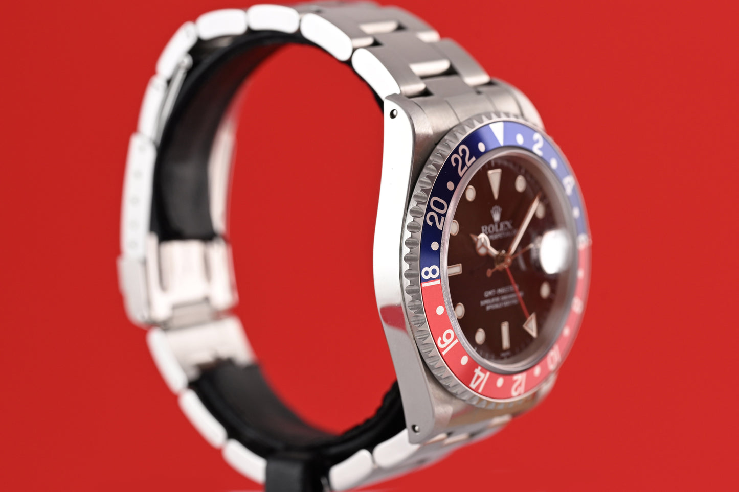 Rolex GMT Master 16700 Pepsi - Full Set - Swiss Only - LC100 -N.O.S