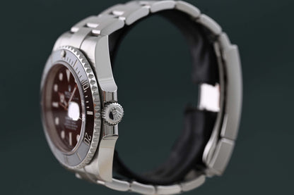 Rolex Submariner Date 126610LN - Full Set