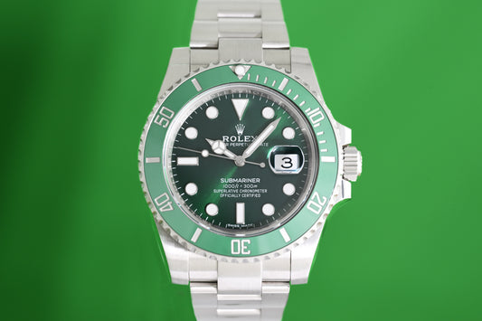 Rolex Submariner 116610LV - Full Set - Hulk - LC 100