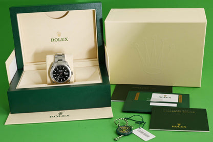 Rolex Datejust 41 - 126300 - Black Dial - Full Set - LC100