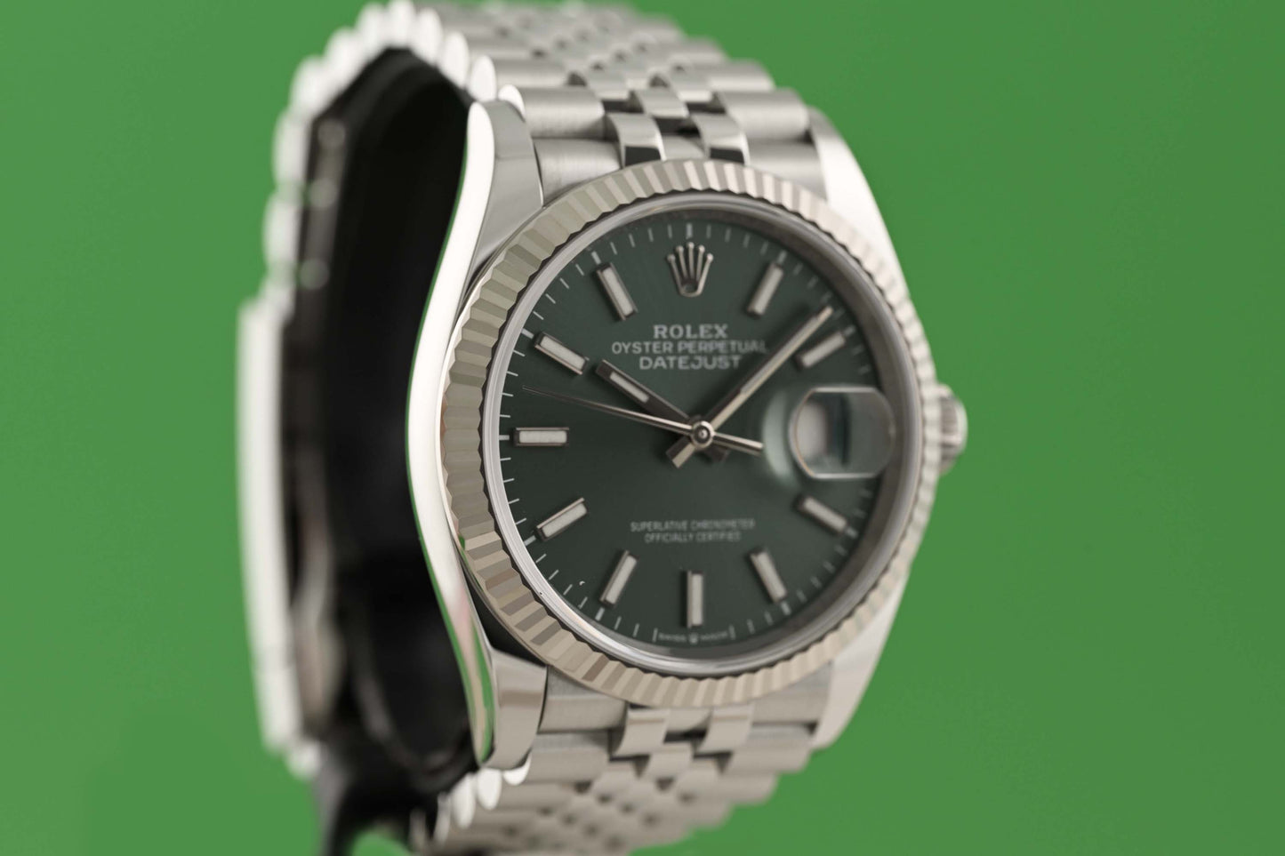 Rolex Oyster Perpetual Datejust 126234 - Green Dial - Full Set