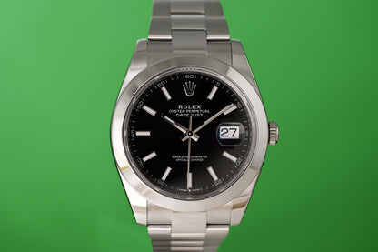 Rolex Datejust 41 - 126300 - Black Dial - Full Set - LC100