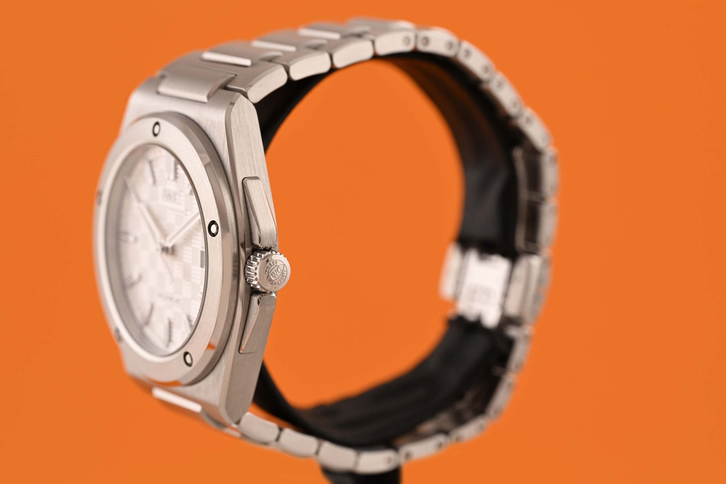 IWC Ingenieur Automatic 40 - White Dial - Full Set - NEW