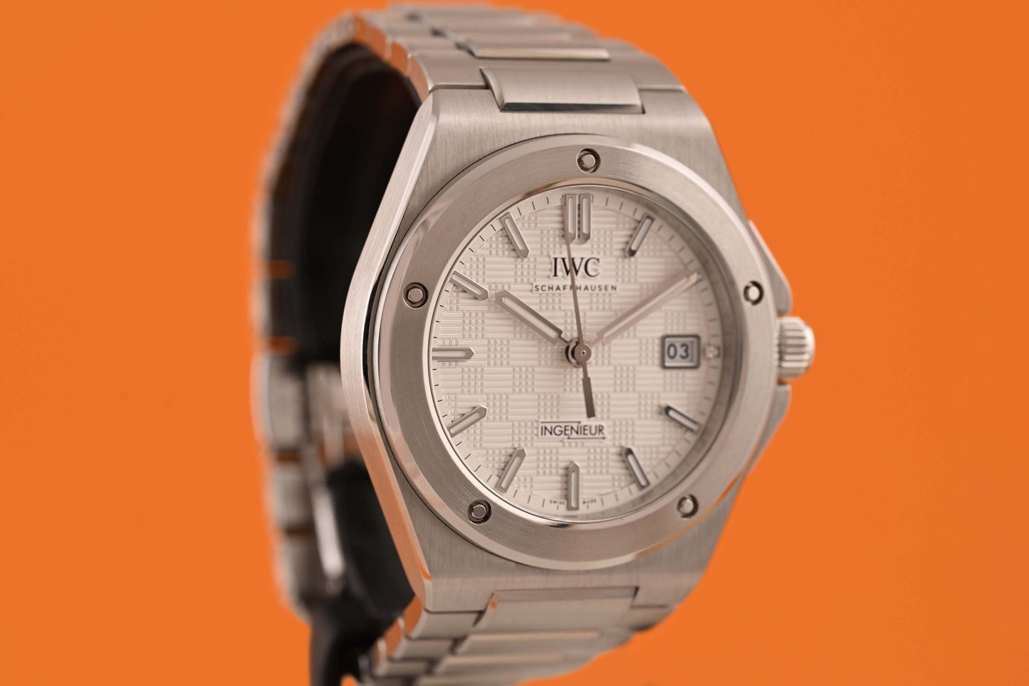 IWC Ingenieur Automatic 40 - White Dial - Full Set - NEW