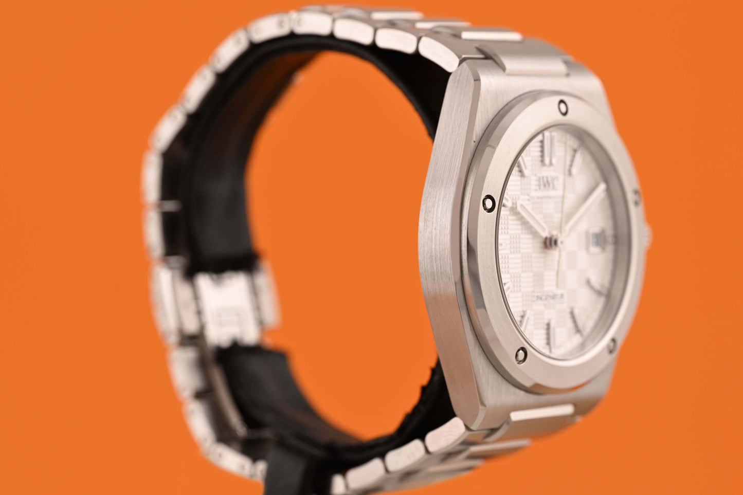 IWC Ingenieur Automatic 40 - White Dial - Full Set - NEW