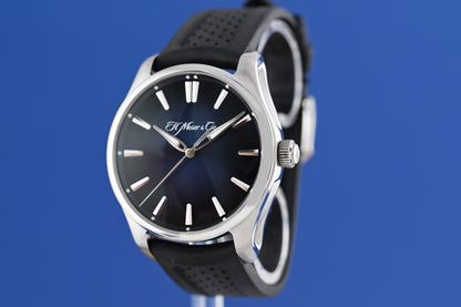 H.Moser & Cie. Pioneer Centre Seconds - Midnight Blue - Full Set