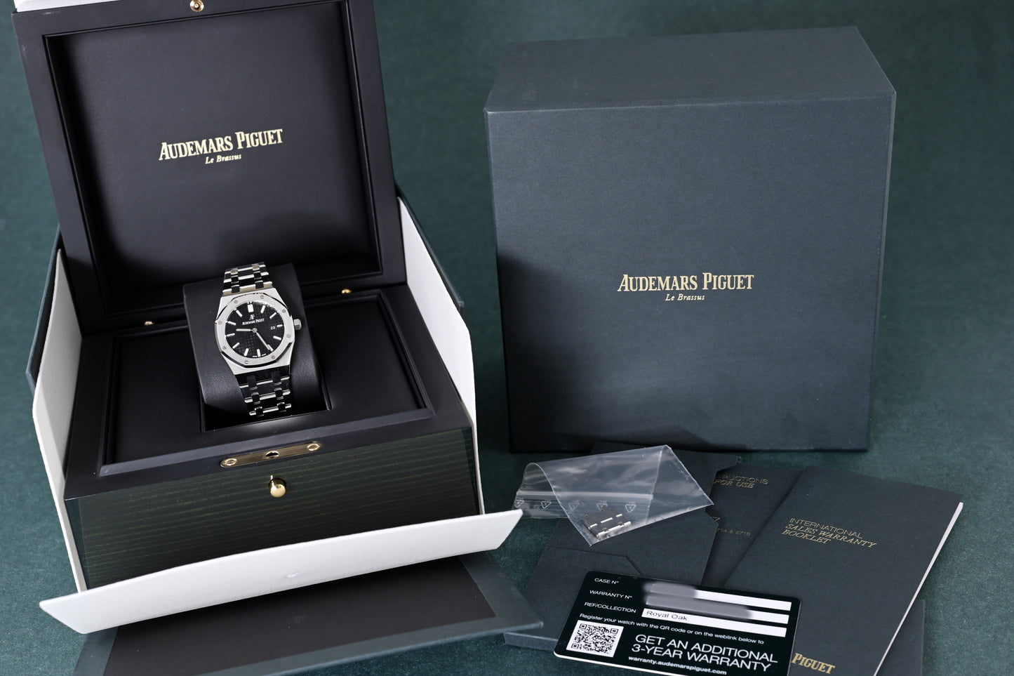 Audemars Piguet Royal Oak 33mm - 67650ST - Full Set - NEW