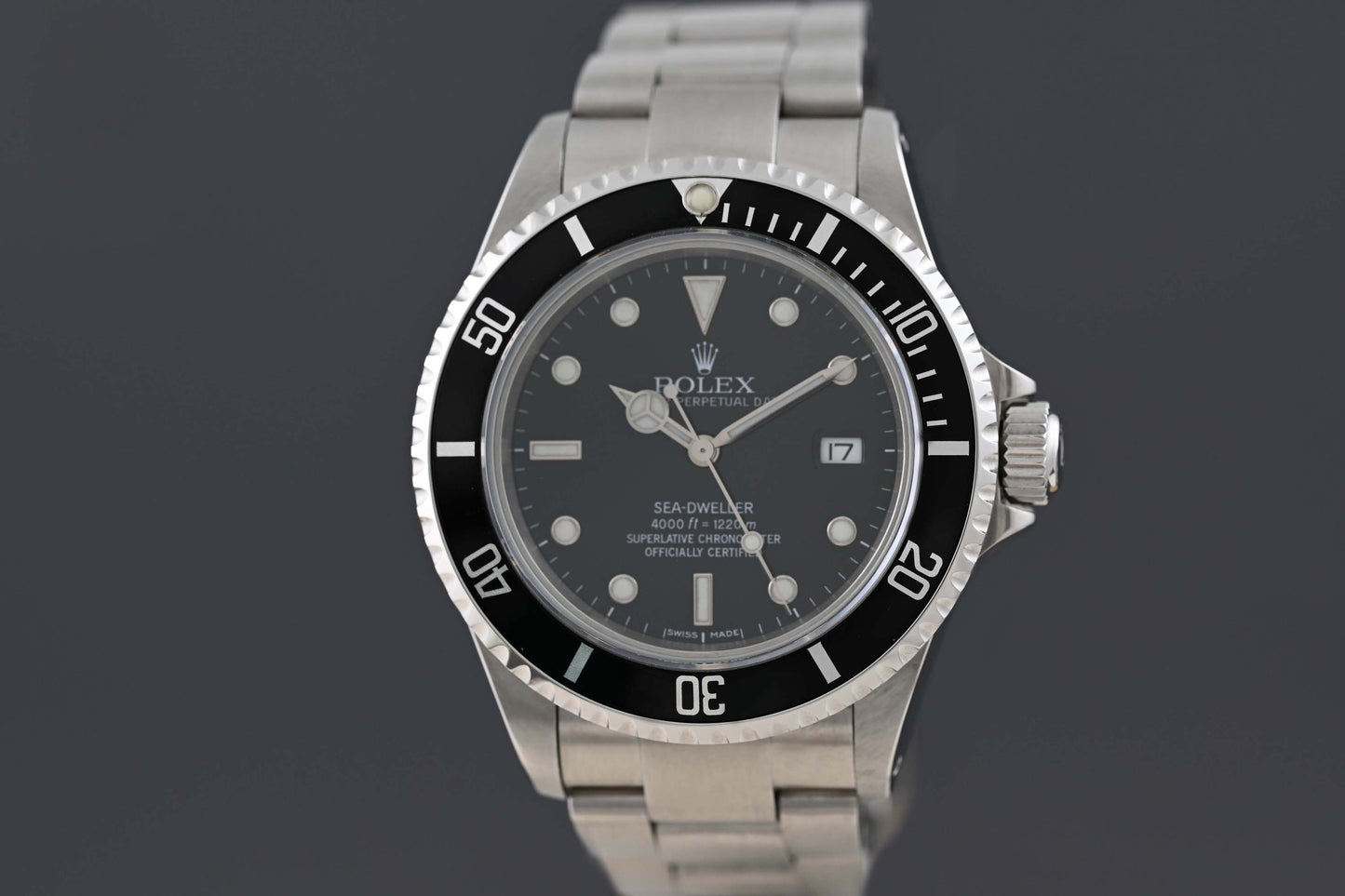Rolex Sea Dweller 16600 - Full Set - 2001