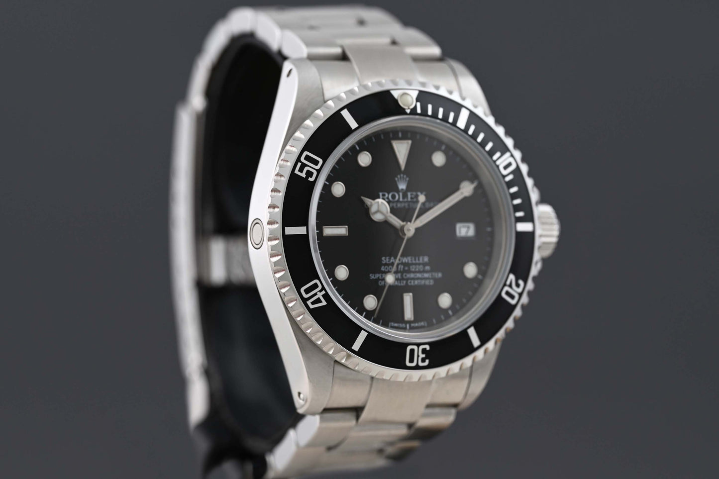 Rolex Sea Dweller 16600 - Full Set - 2001