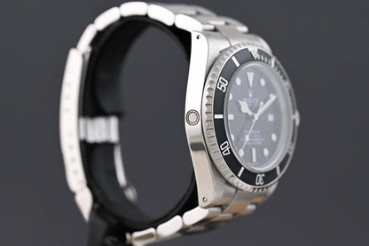 Rolex Sea Dweller 16600 - Full Set - 2001