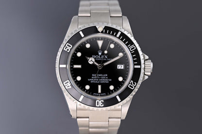 Rolex Sea Dweller 16600 - Full Set - 2001