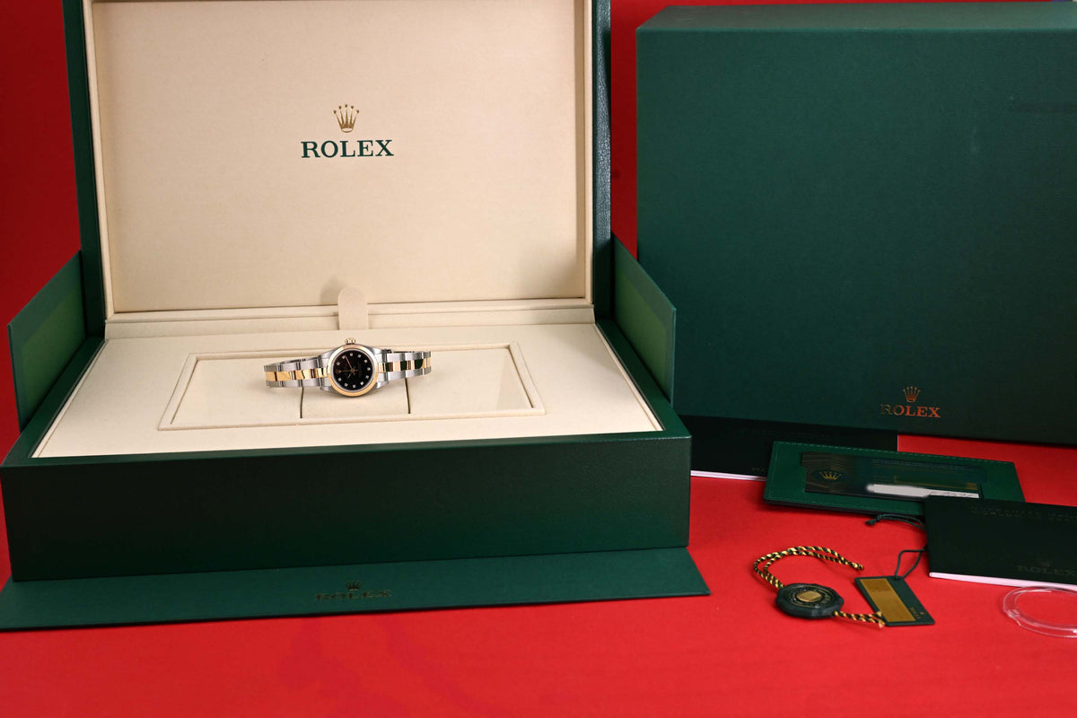 Rolex Oyster Perpetual Lady - Black Dia Dial - Full Set - LC100 - Like NEW